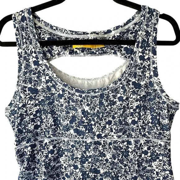 LÖLE NWOT SLEEVELESS ASYMMETRICAL ATHLETIC DRESS NAVY BLUE DITSY PRINT | LARGE - Picture 2 of 10